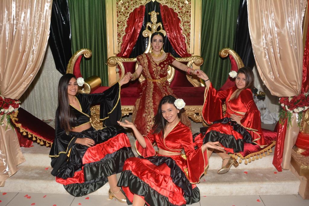vaye kina evi